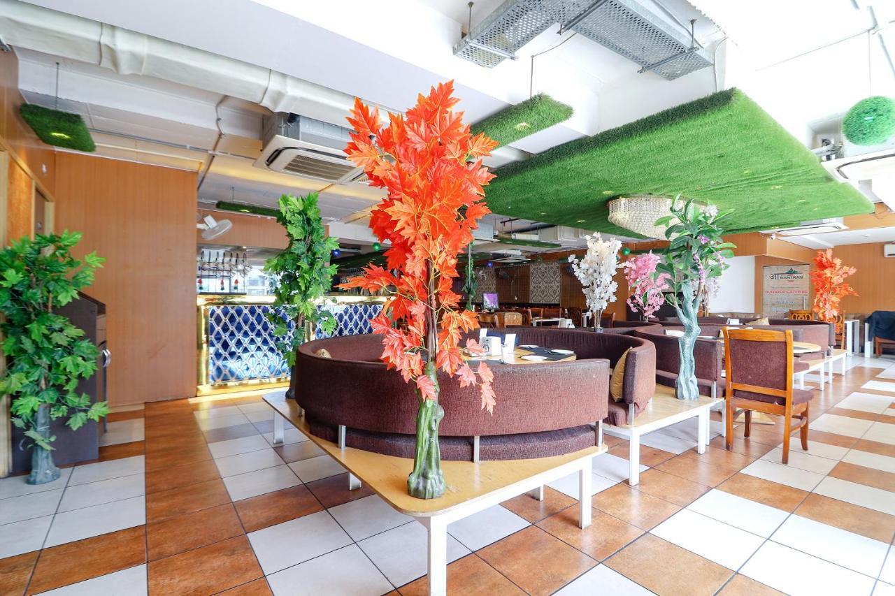 Fabhotel Aamantran & Banquet Halls - Nr Rtc X Roads Metro Station 하이데라바드 외부 사진
