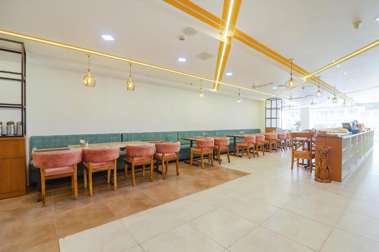Fabhotel Aamantran & Banquet Halls - Nr Rtc X Roads Metro Station 하이데라바드 외부 사진
