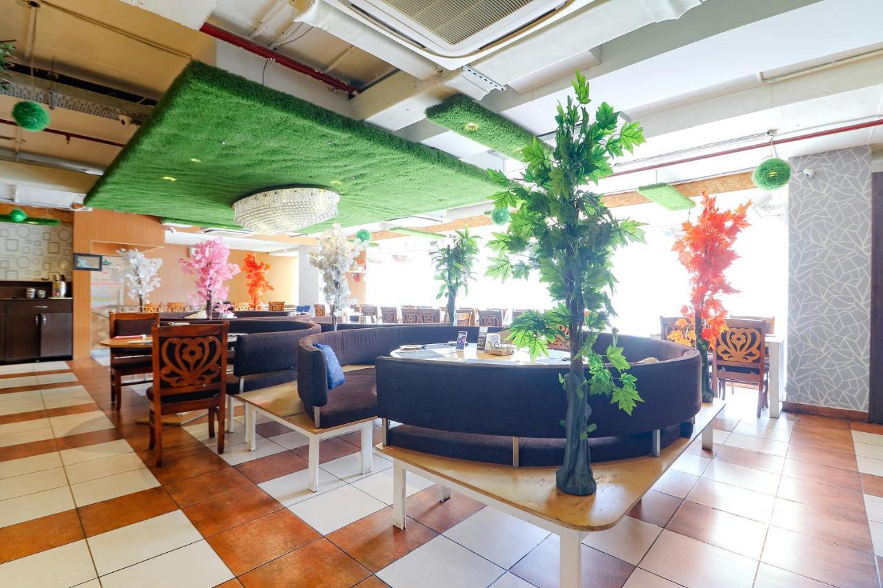 Fabhotel Aamantran & Banquet Halls - Nr Rtc X Roads Metro Station 하이데라바드 외부 사진