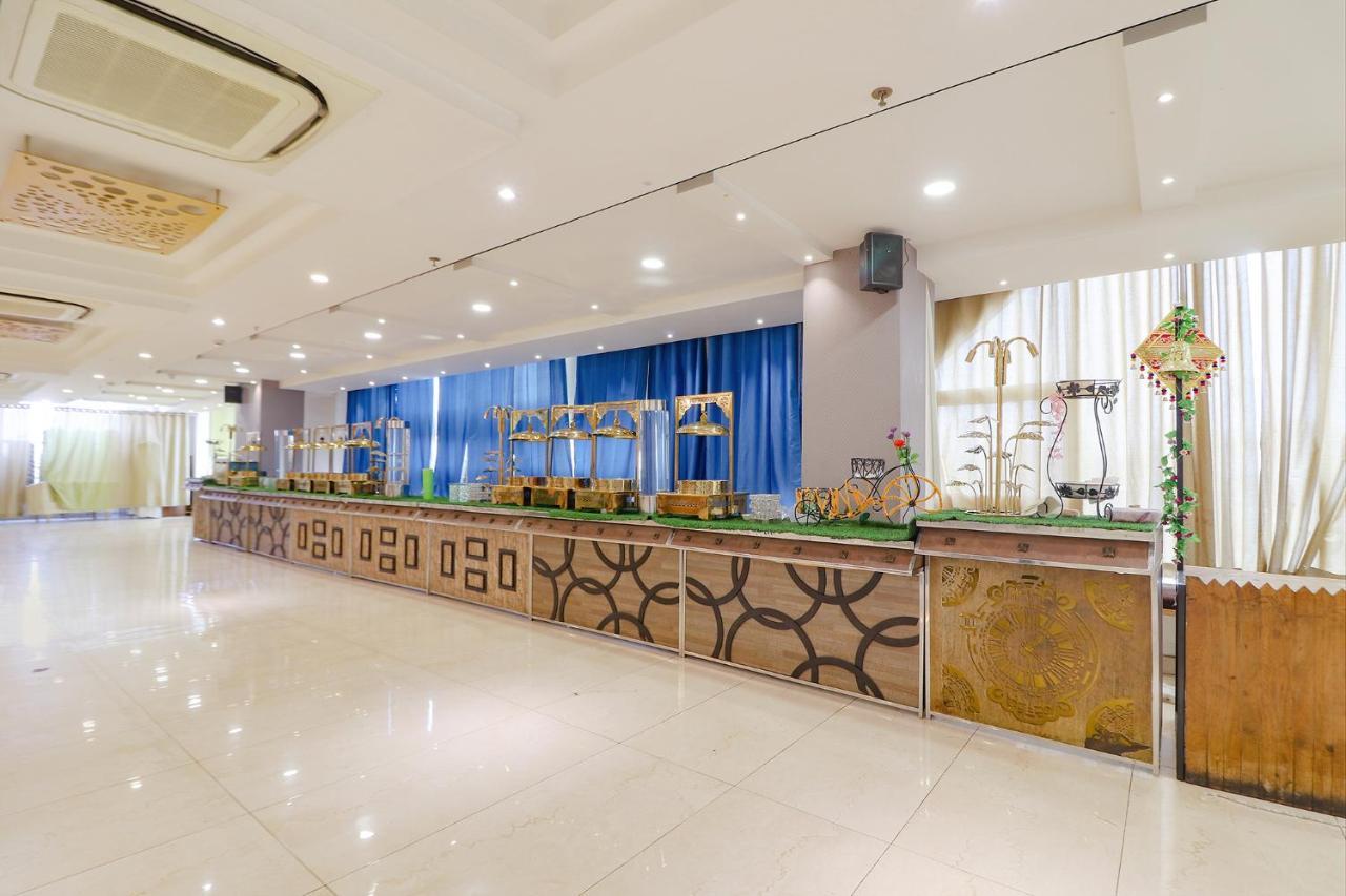 Fabhotel Aamantran & Banquet Halls - Nr Rtc X Roads Metro Station 하이데라바드 외부 사진